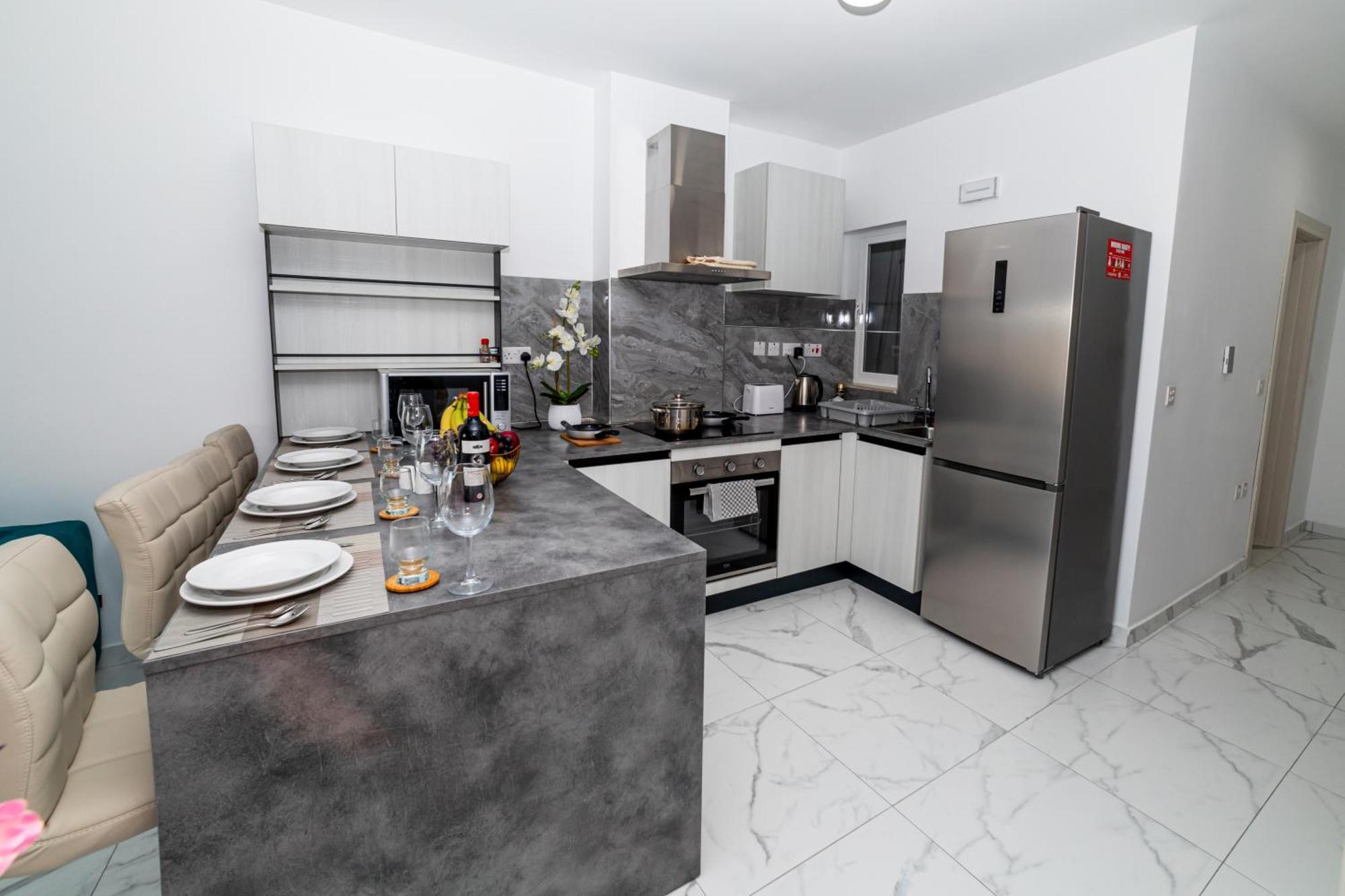 Sea Breeze, Spacious 2-Bedroom Lux Seaside Apartments 세인트폴스베이 외부 사진