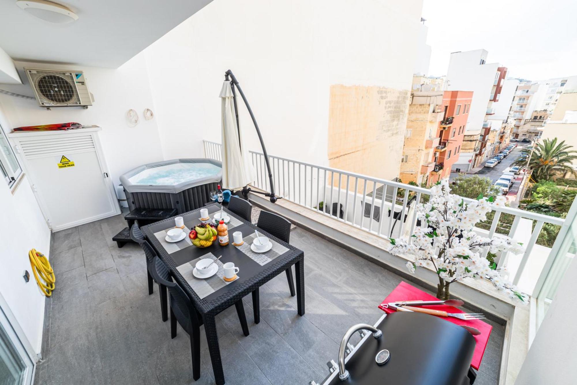 Sea Breeze, Spacious 2-Bedroom Lux Seaside Apartments 세인트폴스베이 외부 사진